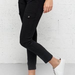 Black Anatomie Kate Skinny Cargo Travel Pants M